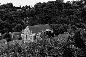L'abbaye vu du château de Léhon (Ruine)